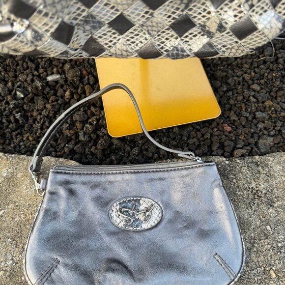 Sharif Metallic Silver & Snakeskin Tote w/ Matching Wristlet NWOT with Flaws - Picture 9 of 17